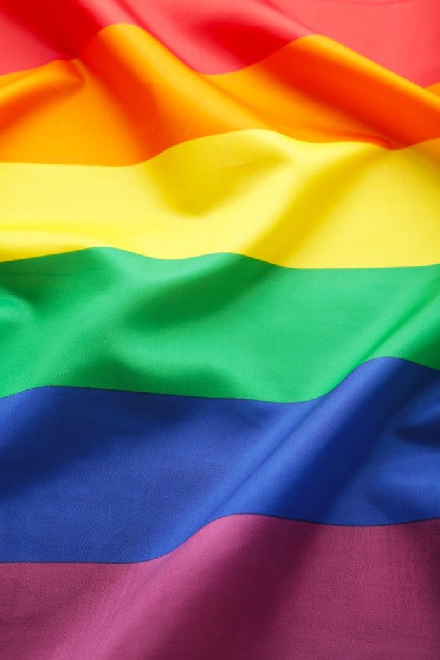 Incontri, libri & immagini: un calendario di appuntamenti dedicati al mese Lgbtq 2025