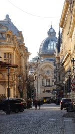 Racconti, esperienze, ricordi e consigli per visitare le due capitali europee che si aprono sempre più al turismo


